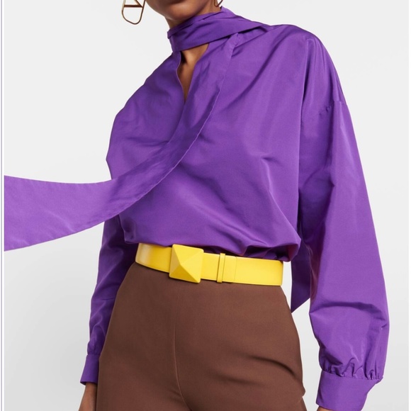 Valentino Rockstud Leather Yellow Belt, 80 cm - Picture 2 of 3